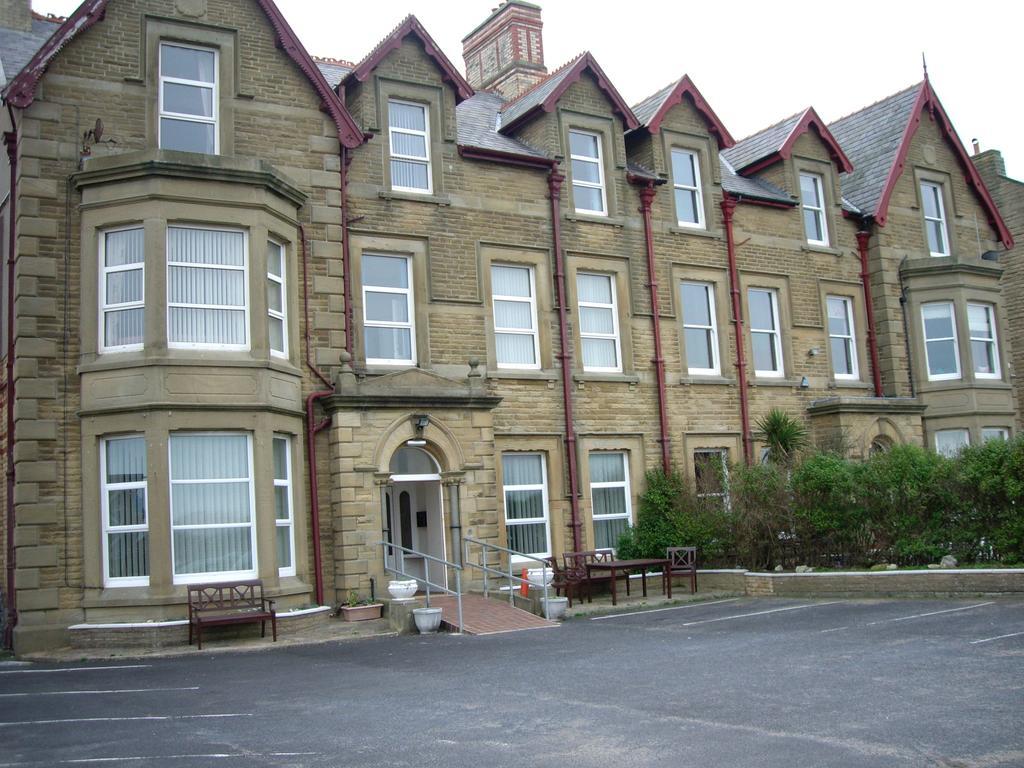 Manhattan Lodge Lytham St Annes Exterior photo